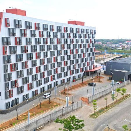 Comfy Stay Studio Makassar Exterior photo